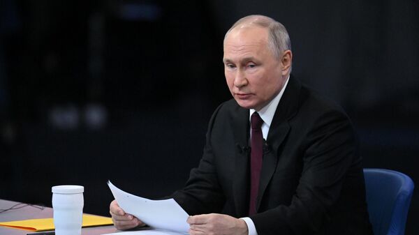 Прямая линия и большая пресс-конференция президента РФ В. Путина - Sputnik Южная Осетия