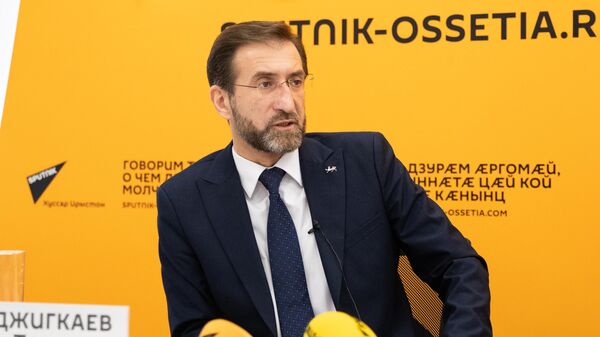 Глава Минздрава рассказал об итогах рабочей поездки в Москву - Sputnik Южная Осетия