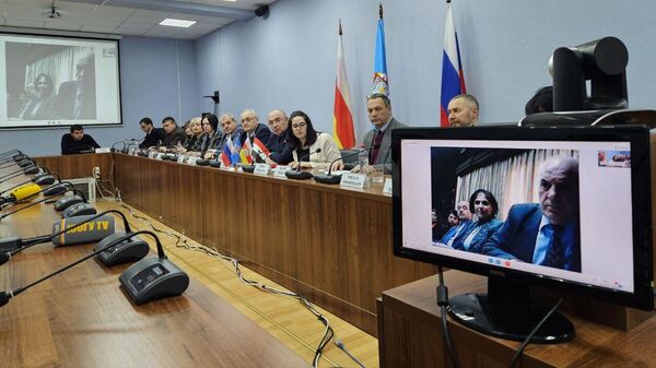 Подписание соглашения о сотрудничестве ЮОГУ и университетом Алеппо  - Sputnik Южная Осетия