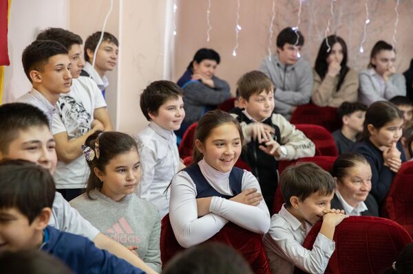 Открытие елки в в школе-интернате - Sputnik Южная Осетия