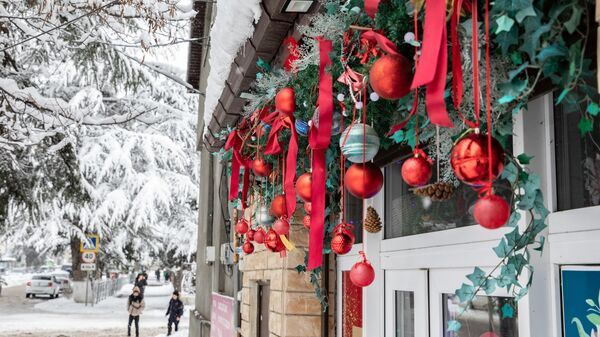 Украшения в преддверии Нового года - Sputnik Южная Осетия