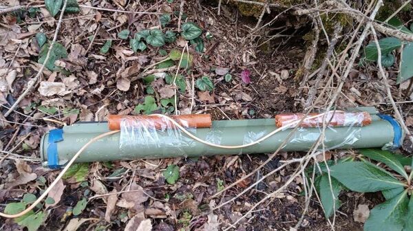 Гранатомет, найденный на окраине села в Знаурском районе РЮО - Sputnik Южная Осетия