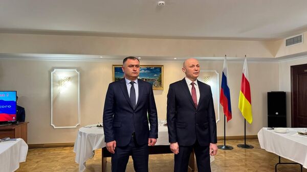 В посольстве РФ в Южной Осетии отметили день дипломатического работника - Sputnik Южная Осетия