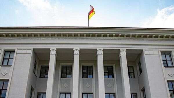 В парламенте Южной Осетии обсудили вопросы выдачи маткапитала - Sputnik Южная Осетия