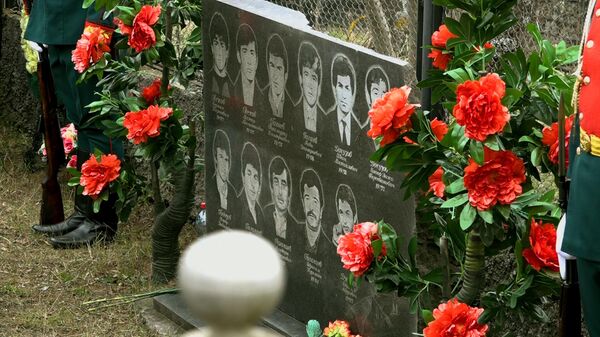 В Южной Осетии вспомнили жертв Ередской трагедии - Sputnik Южная Осетия