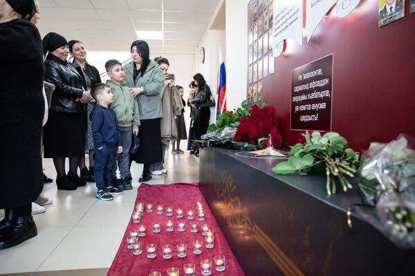 Открытие стенда посвященного воинам павшим в СВО - Sputnik Южная Осетия