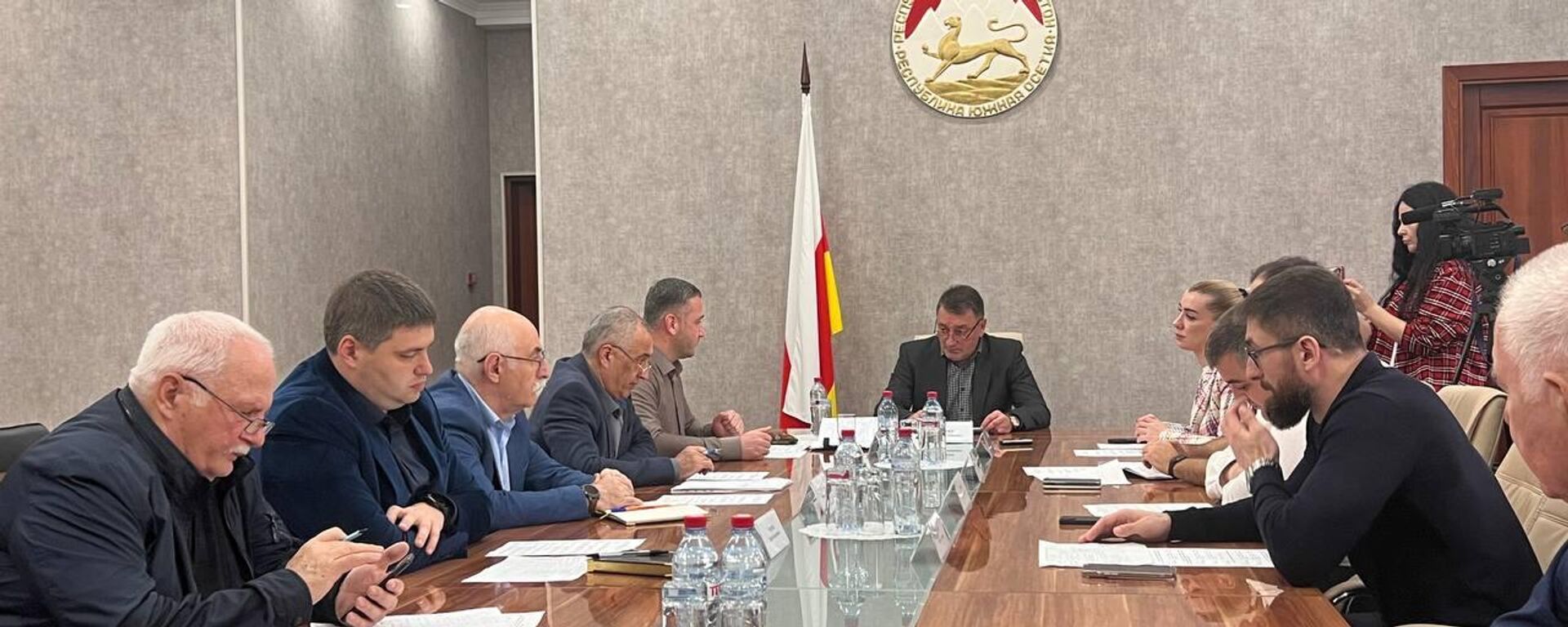 Заседание штаба по контролю за реализацией  Инвестпрограммы содействия социально-экономическому развитию Южной Осетии  - Sputnik Южная Осетия, 1920, 12.04.2024