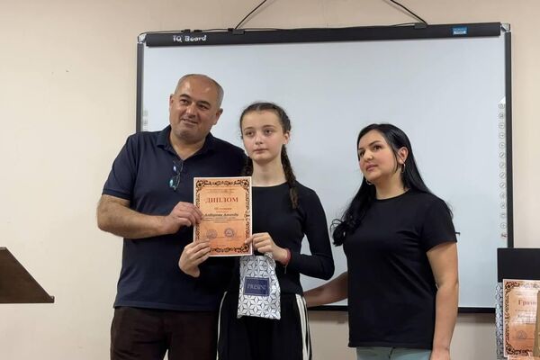 В СЮТ Южной Осетии подвели итоги Республиканского конкурса по выжиганию Навыки умелых - Sputnik Южная Осетия
