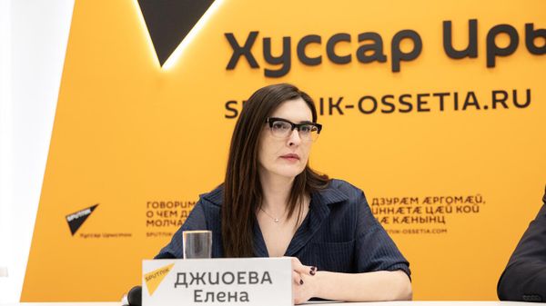 Пресс-конференция на Sputnik - Sputnik Южная Осетия