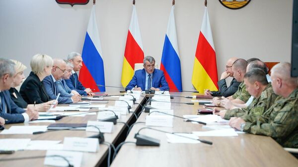 Заседание североосетинского оргкомитета Победа во главе с Сергеем Меняйло - Sputnik Южная Осетия