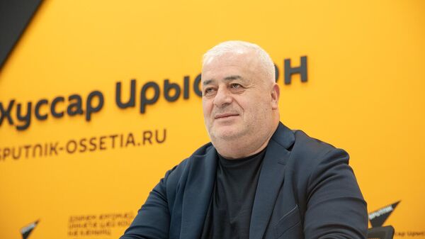 Альберт Джуссоев - Sputnik Южная Осетия