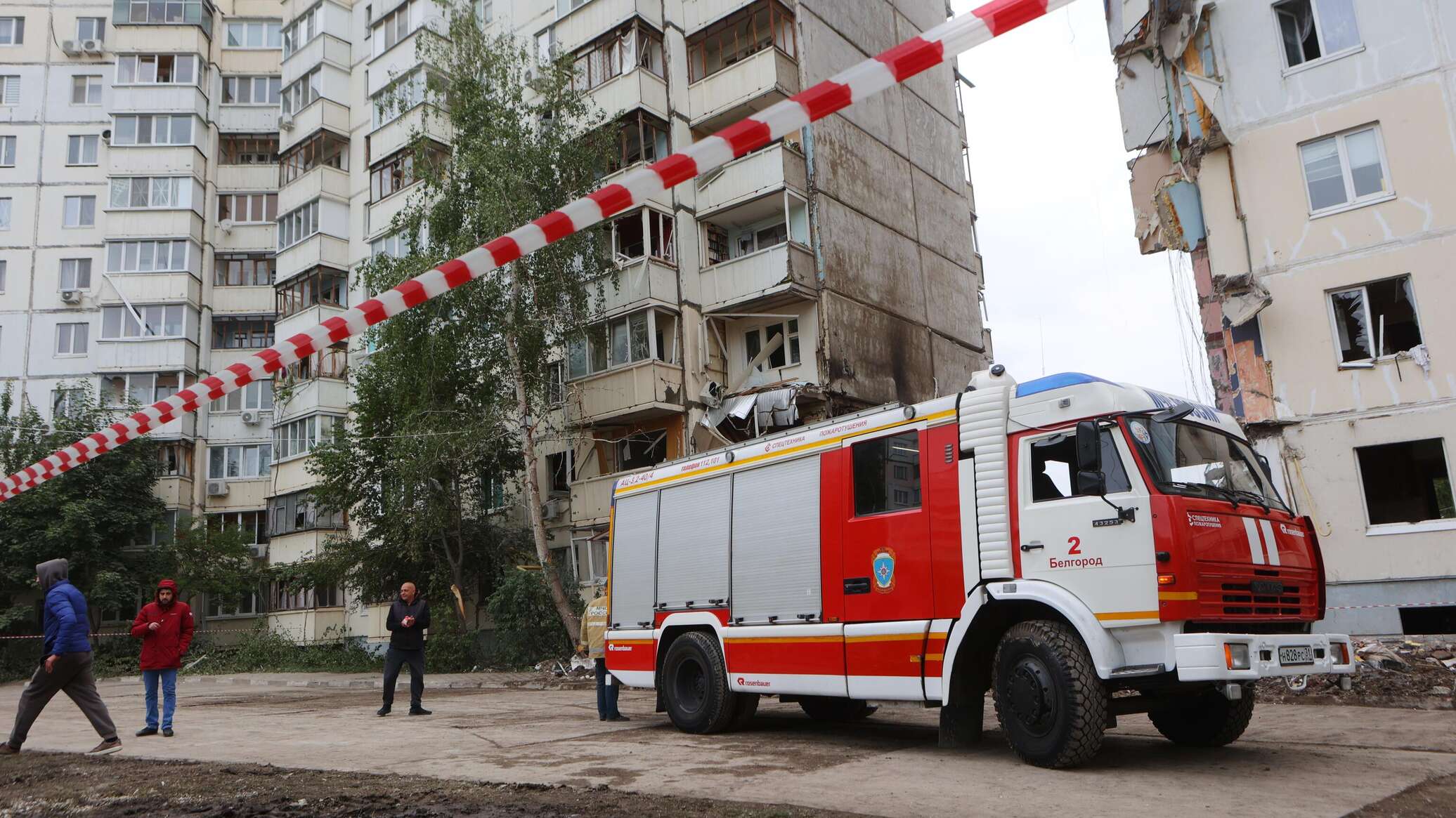 В Белгороде число жертв при обрушении подъезда дома после обстрела ВСУ  выросло до 17 - 14.05.2024, Sputnik Южная Осетия