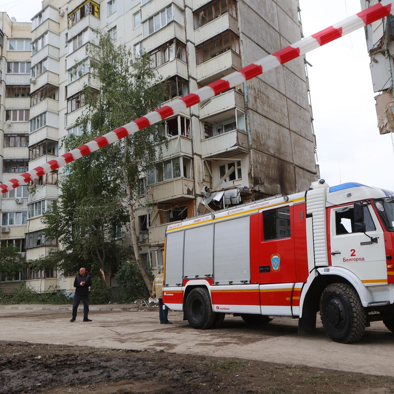 В Белгороде число жертв при обрушении подъезда дома после обстрела ВСУ  выросло до 17 - 14.05.2024, Sputnik Южная Осетия