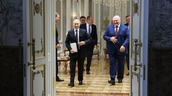 Рабочий визит президента Владимира Путина в Белоруссию. День второй - Sputnik Южная Осетия