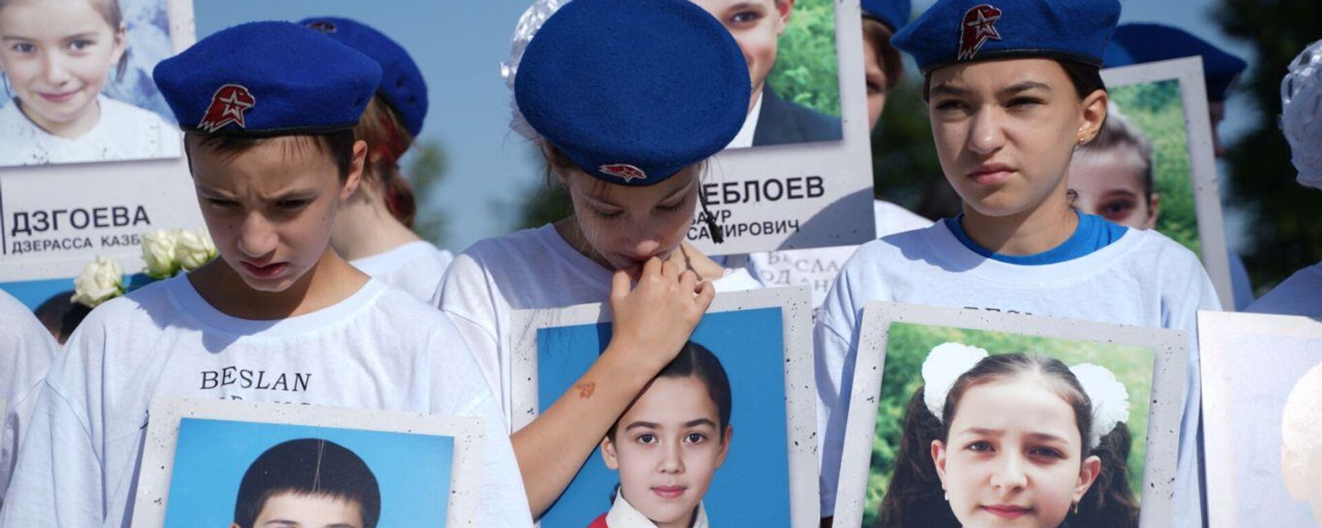 В Беслане началась трехдневная вахта памяти по жертвам теракта в школе № 1
 - Sputnik Южная Осетия, 1920, 01.09.2024