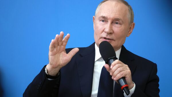 Рабочая поездка президента Владимира Путина в Тыву - Sputnik Южная Осетия