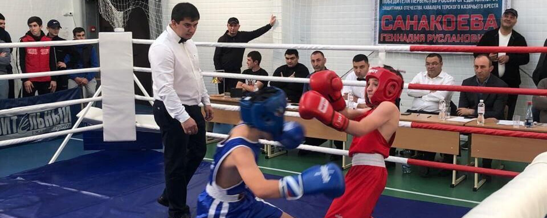 Международный турнир по боксу имени Геннадия Санакоева в поселке Дзау - Sputnik Южная Осетия, 1920, 30.10.2024