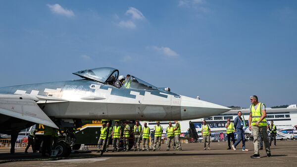 Многофункциональный истребитель Су-57Э на Airshow China 2024 - Sputnik Южная Осетия