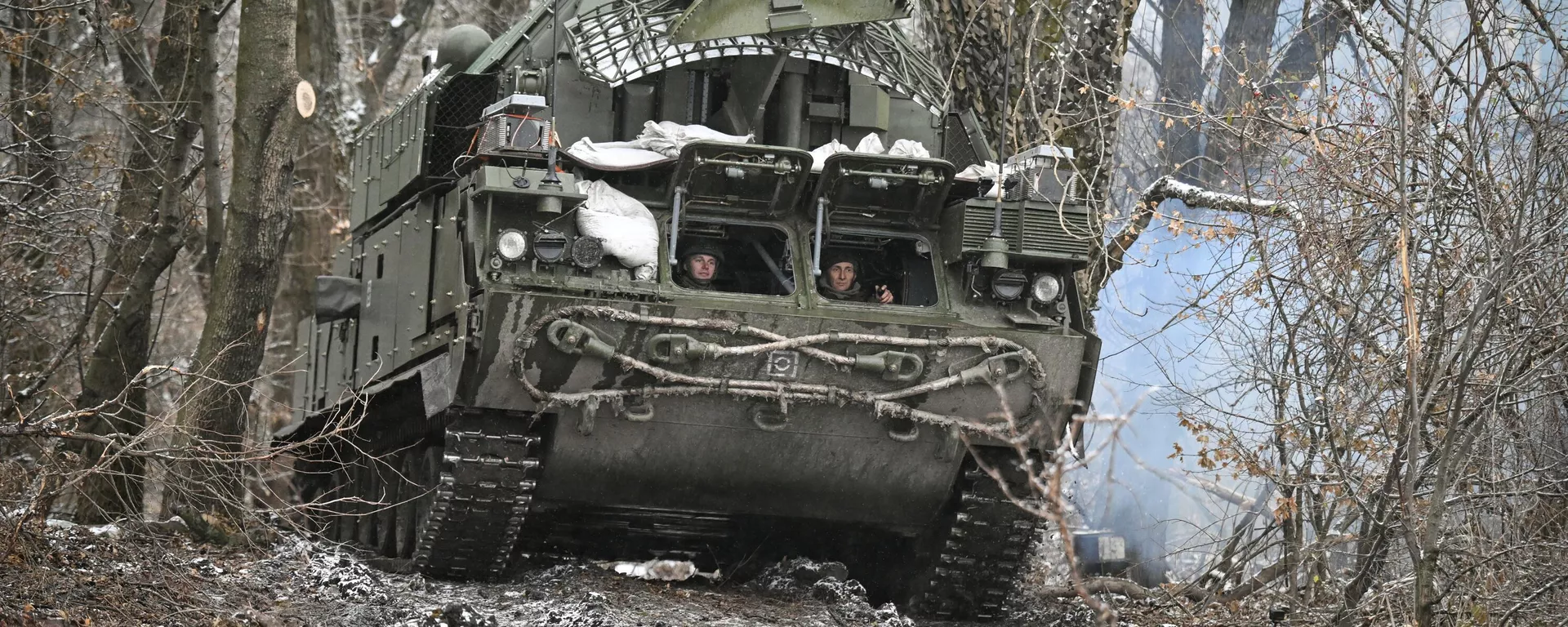 Боевое дежурство зенитного ракетного комплекса (ЗРК) Тор-М1 на Красноармейском направлении СВО - Sputnik Южная Осетия, 1920, 18.01.2025