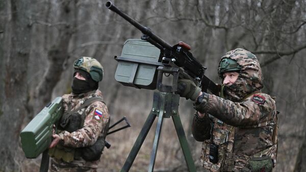 Боевая работа РСЗО Град группировки Запад на Краснолиманском направлении - Sputnik Южная Осетия