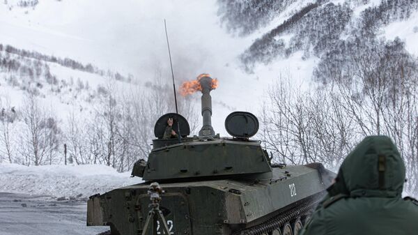 Принудительный спуск лавины на Транскаме - Sputnik Южная Осетия