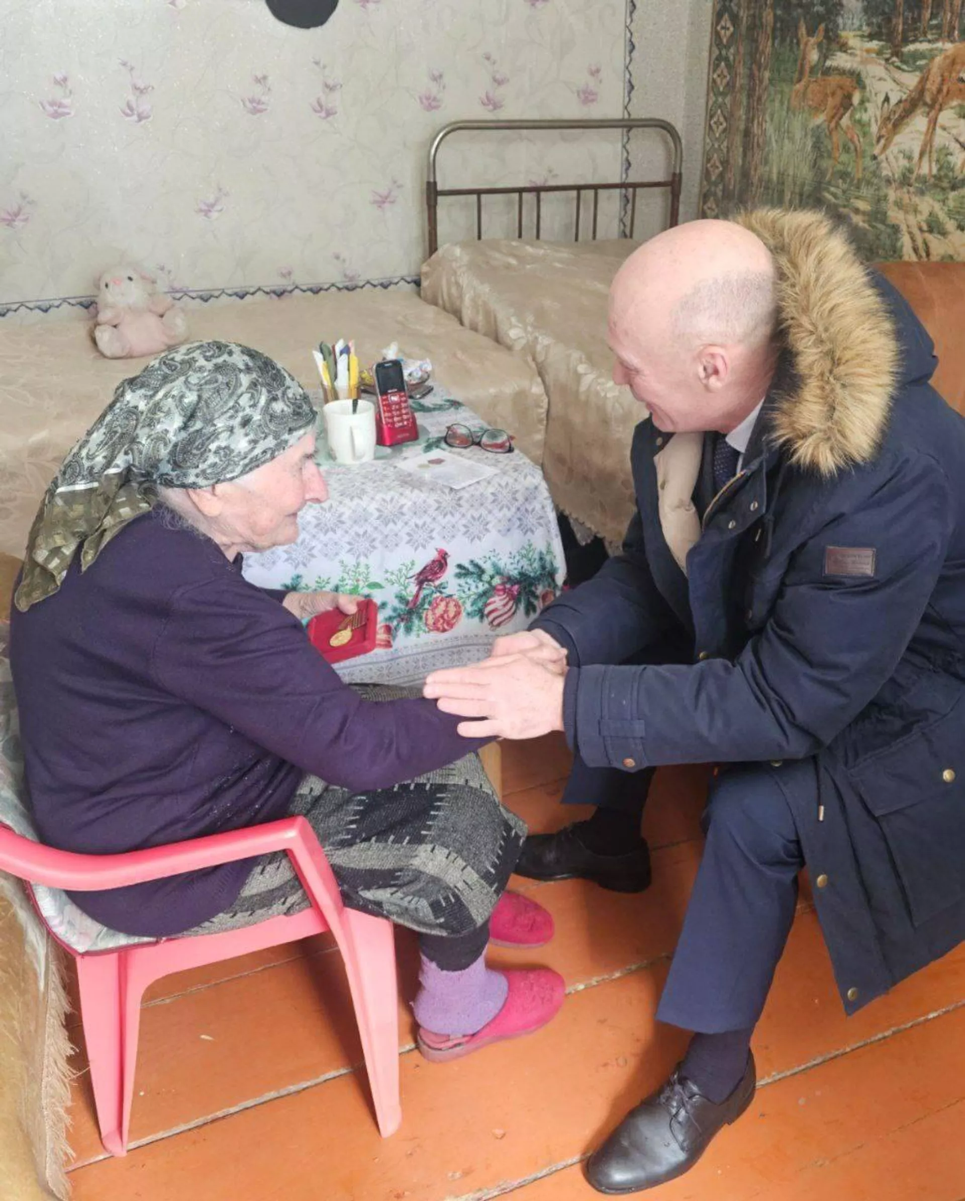 Вручение ветеранам юбилейных медалей 80 лет Победы в Великой Отечественной войне Вручение ветеранам юбилейных медалей 80 лет Победы в Великой Отечественной войне - Sputnik Южная Осетия, 1920, 02.03.2025