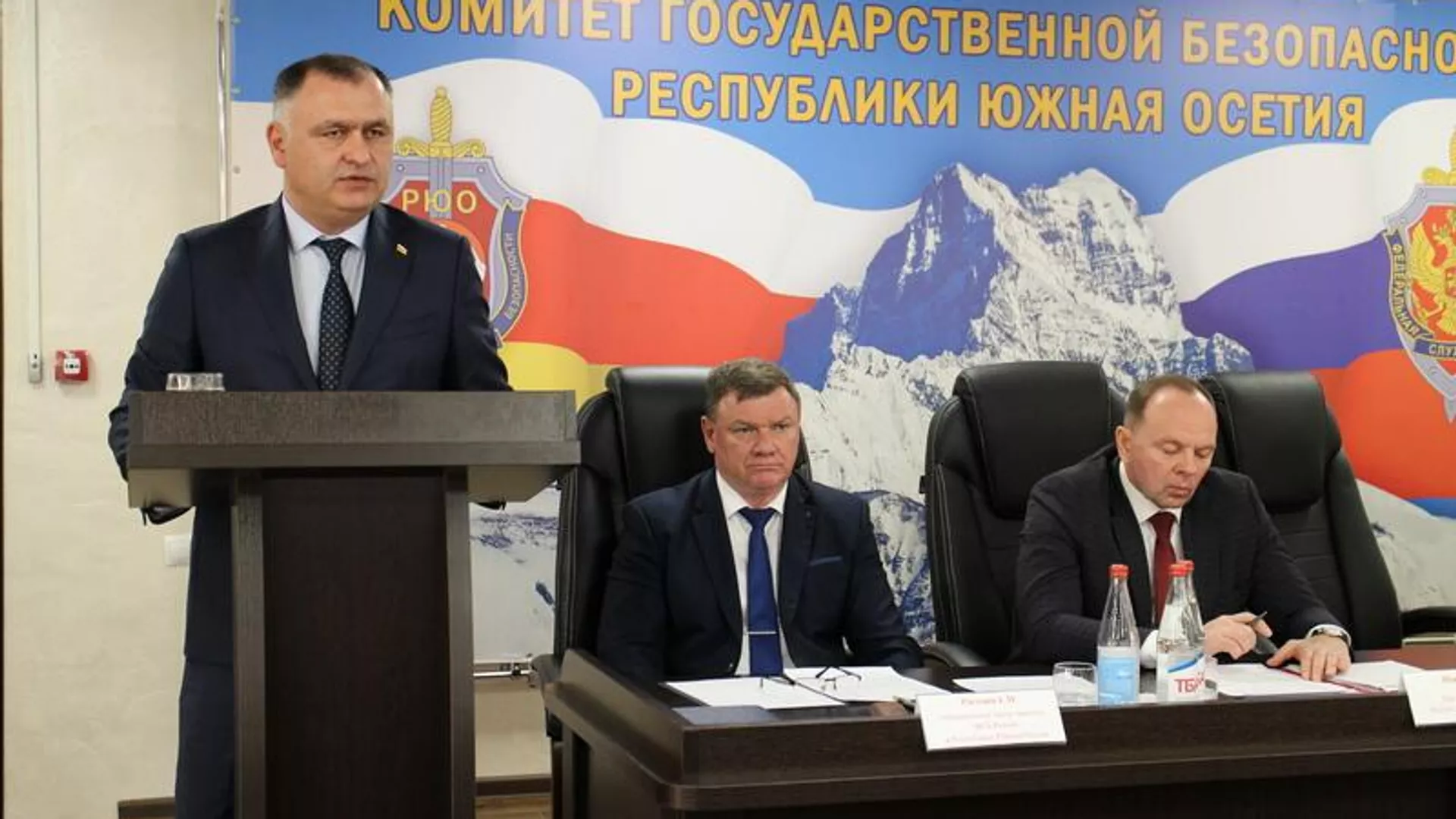 Президент Южной Осетии Алан Гаглоев принял участие в коллегии КГБ