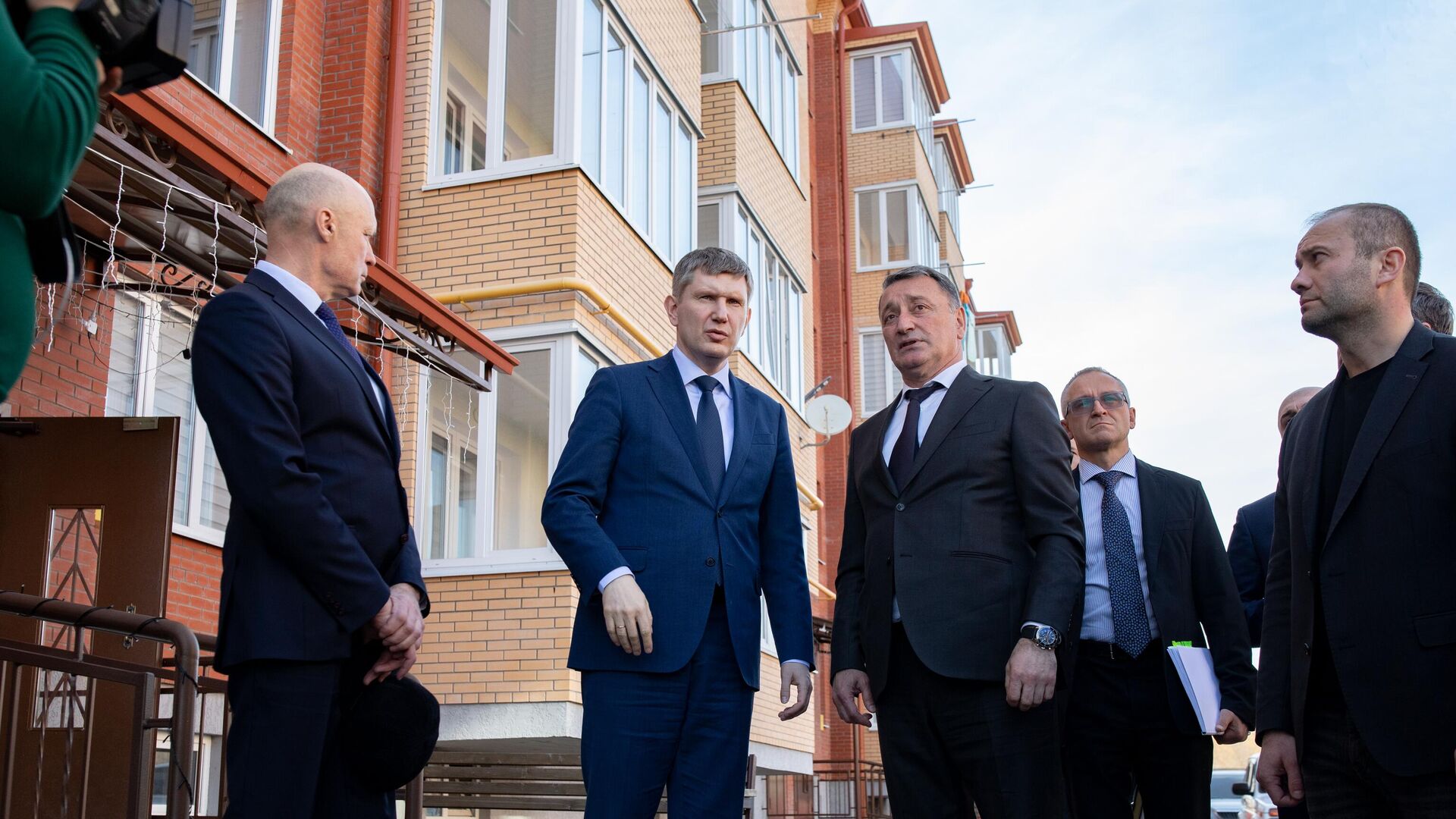 Делегация Минэкономразвития России во главе с министром Максимом Решетниковым осматривает объекты Инвестпрограммы. Делегация Минэкономразвития России во главе с министром Максимом Решетниковым осматривает объекты Инвестпрограммы. - Sputnik Южная Осетия, 1920, 14.03.2025