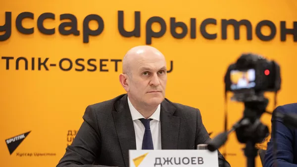Министр иностранных дел Южной Осетии Ахсар Джиоев - Sputnik Южная Осетия