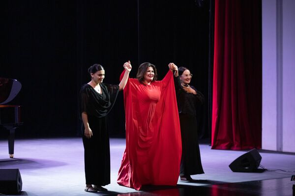 Концерт Вероники Джиоевой - Sputnik Южная Осетия