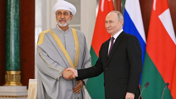 Президент Владимир Путин встретился с султаном Омана Хейсамом бен Тареком Аль Саидом - Sputnik Южная Осетия