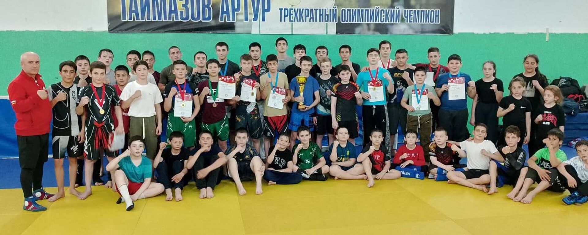 Южноосетинские каратисты триумфально победили на первенстве в Северной Осетии

 - Sputnik Южная Осетия, 1920, 25.04.2025