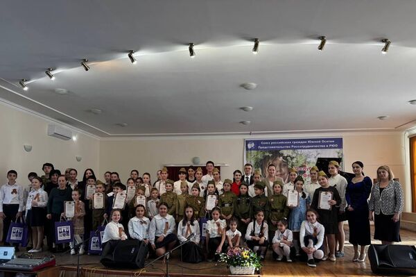 XIII фестиваль русской культуры Моя любимая Россия! в Цхинвале XIII фестиваль русской культуры Моя любимая Россия! в Цхинвале - Sputnik Южная Осетия