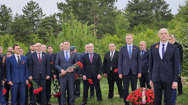 В Цхинвале почтили память умерших в эвакогоспитале в годы Великой Отечественной войны  - Sputnik Южная Осетия