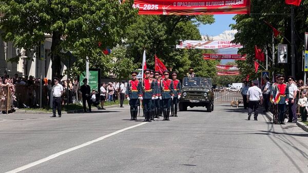 Военный парад в Цхинвале в честь 80-летия победы в Великой Отечественной войне  - Sputnik Южная Осетия
