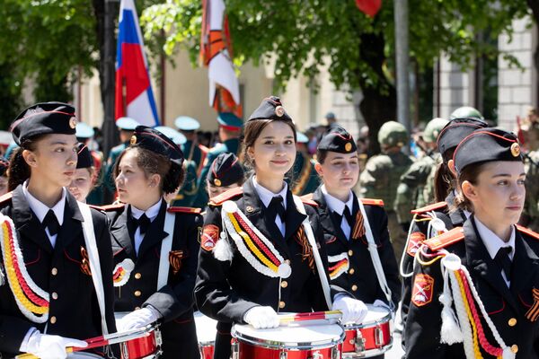 Военный парад в Цхинвале в честь 80-летия Победы в Великой Отечественной войне - Sputnik Южная Осетия