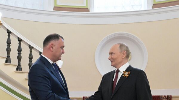 Встреча Владимира Путина с Аланом Гаглоевым - прямая трансляция - Sputnik Южная Осетия