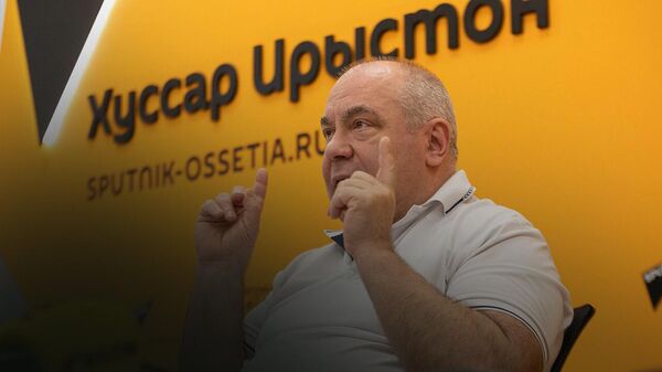 Слушателям лекции SputnikPro рассказали, как писать хорошие новости и создавать яркие заголовки - Sputnik Южная Осетия