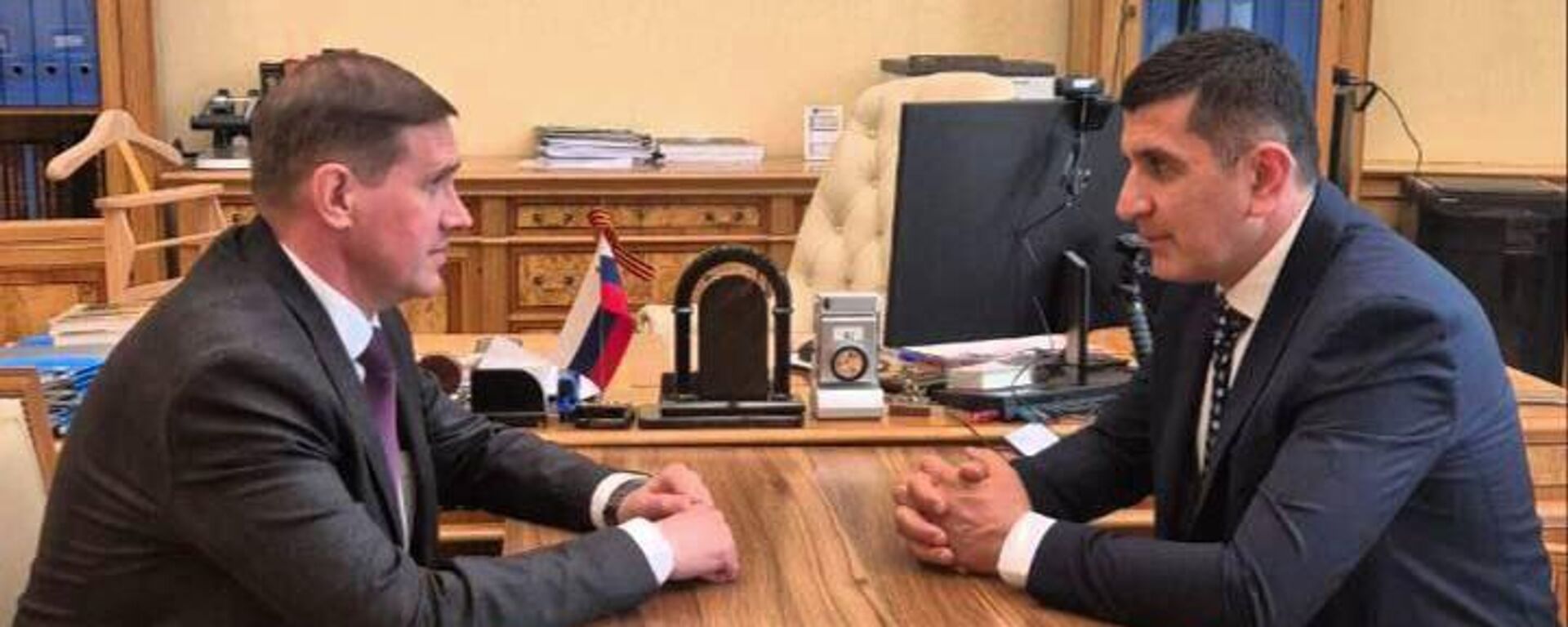 Встреча председателя Нацбанка РЮО Сослана Бекоеваи заместителя председателя Банка России Сергея Белова  в Москве - Sputnik Южная Осетия, 1920, 16.05.2025