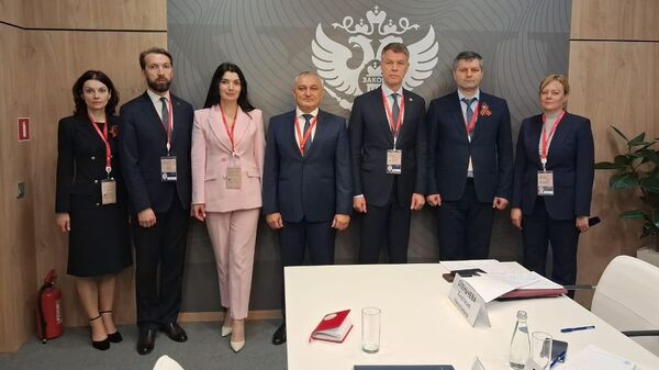 Делегации Минюста Южной Осетии и ФССП России на XIII ПМЮФ - Sputnik Южная Осетия