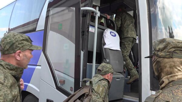 Обмен пленными между Россией и Украиной в рамках договоренностей в Стамбуле - Sputnik Южная Осетия