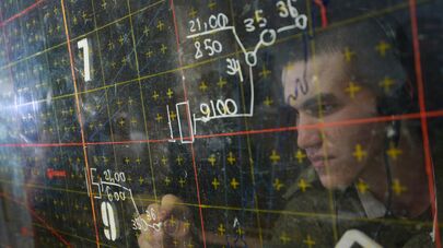 Военнослужащий в командном пункте. Архивное фото