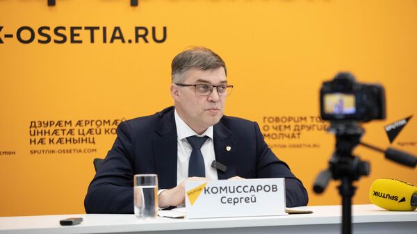 Сергей Комиссаров на пресс-конференции в Sputnik - Sputnik Южная Осетия