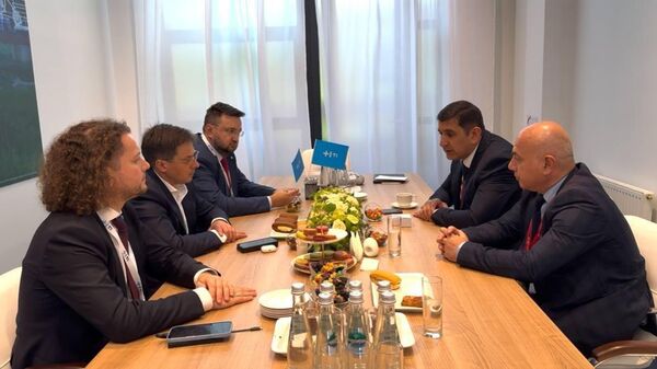 Уӕрӕсейаг специалисттӕ ауадздзысты РХИ Нацбанчы инфраструктурӕйы IT-инфраструктурӕйы аудит - Sputnik Хуссар Ирыстон