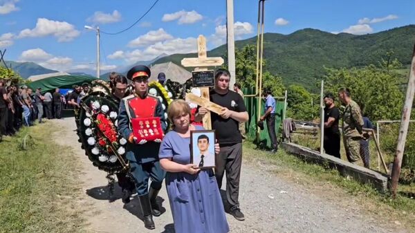 Хуссар Иры фӕстаг хӕрзбон загътой СӔО-йы фӕмардуӕвӕг хӕстон Тедеты Аланӕн - Sputnik Хуссар Ирыстон