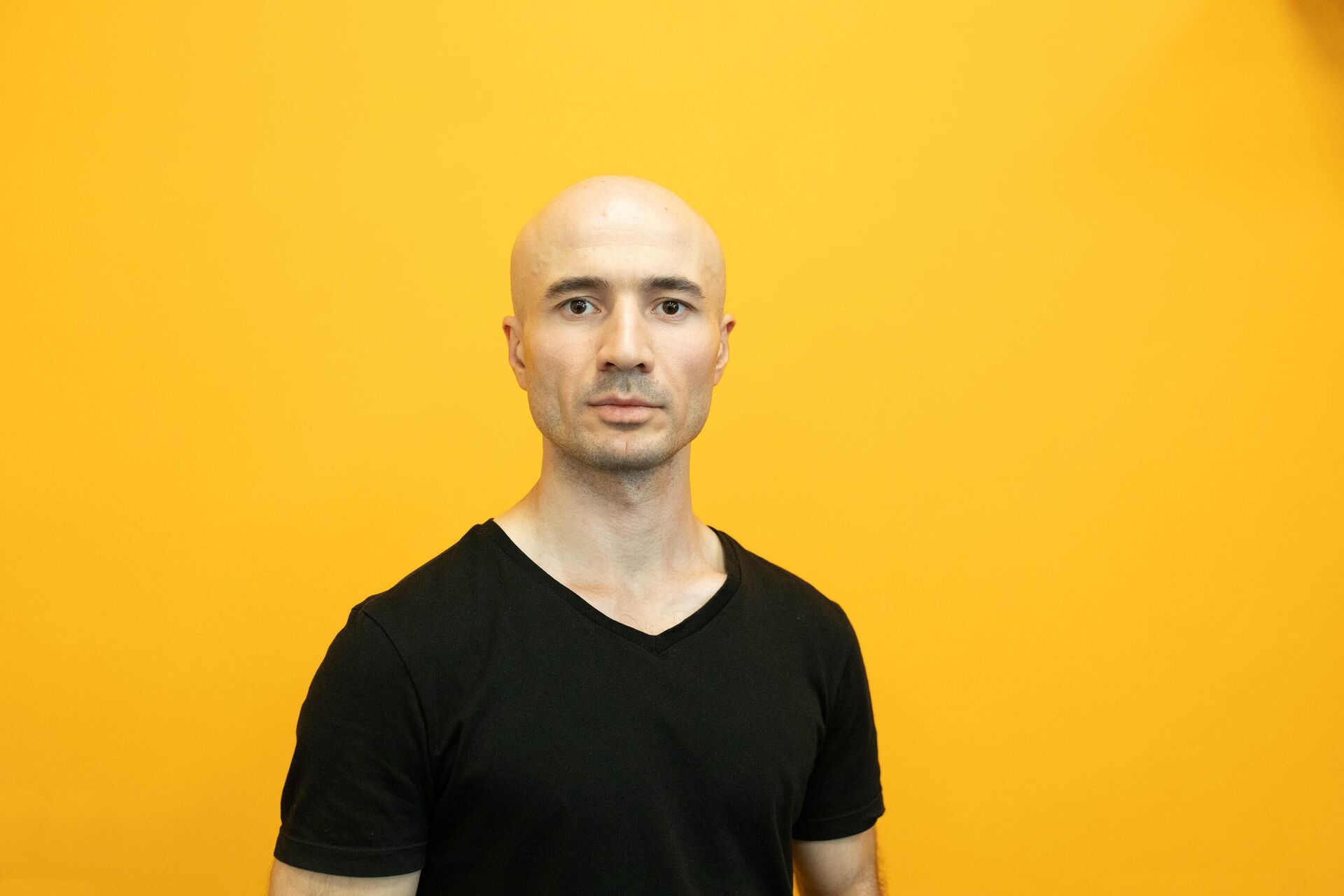 Художественный руководитель ансамбля Симд Сергей Кочиев - Sputnik Южная Осетия, 1920, 10.12.2025