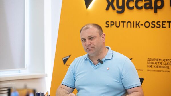 Торговый представитель Южной Осетии в России Таймураз Гогинов об итогах ПМЭФ-2025 - Sputnik Южная Осетия