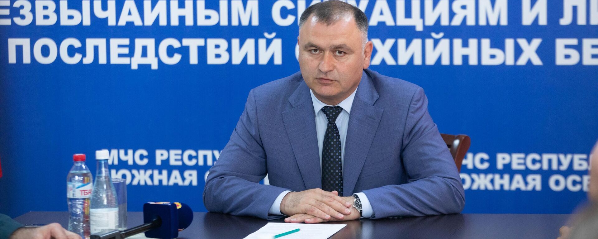Встреча президента Алана Гаглоева с работниками МЧС - Sputnik Южная Осетия, 1920, 01.07.2025