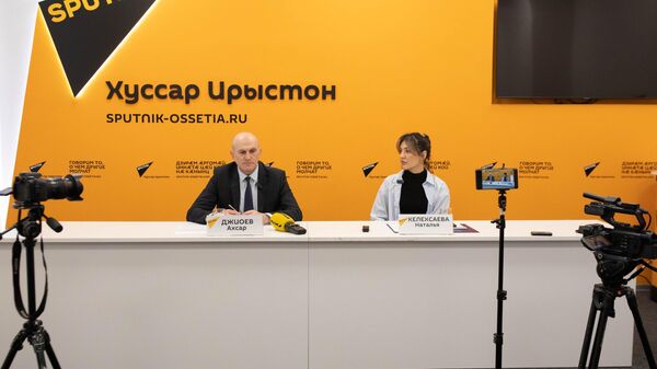 Пресс-конференция с Ахсаром Джиоевым - Sputnik Южная Осетия
