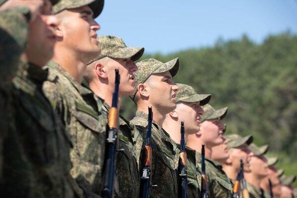 Принятие присяги Принятие присяги - Sputnik Южная Осетия